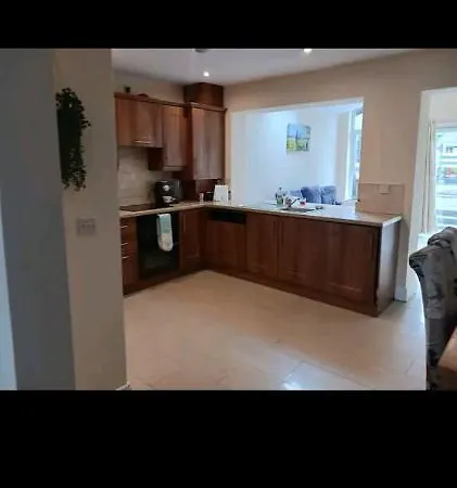 Holiday home Rambler Cobh